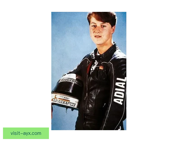 F1最新赛事动态解析车队排名变化与明星车手表现趋势