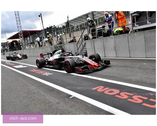 F1赛季最新动态：顶级车队争夺激烈 新兴车手崭露头角