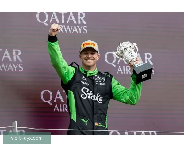 F1赛季最新动态解析车队竞争格局与冠军争夺形势