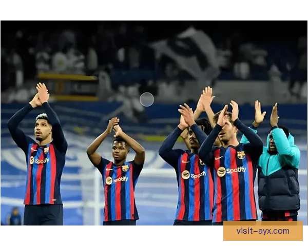 巴塞罗那俱乐部新赛季阵容调整引关注 球迷期待新星崭露头角